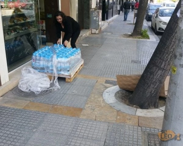 Χωρίς νερό η μισή Θεσσαλονίκη!-Βγήκαν στους δρόμους οι πολίτες για προμήθειες…-Φωτογραφίες